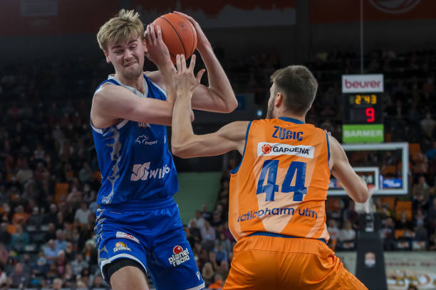 稳定的单杆 稳定的单杆